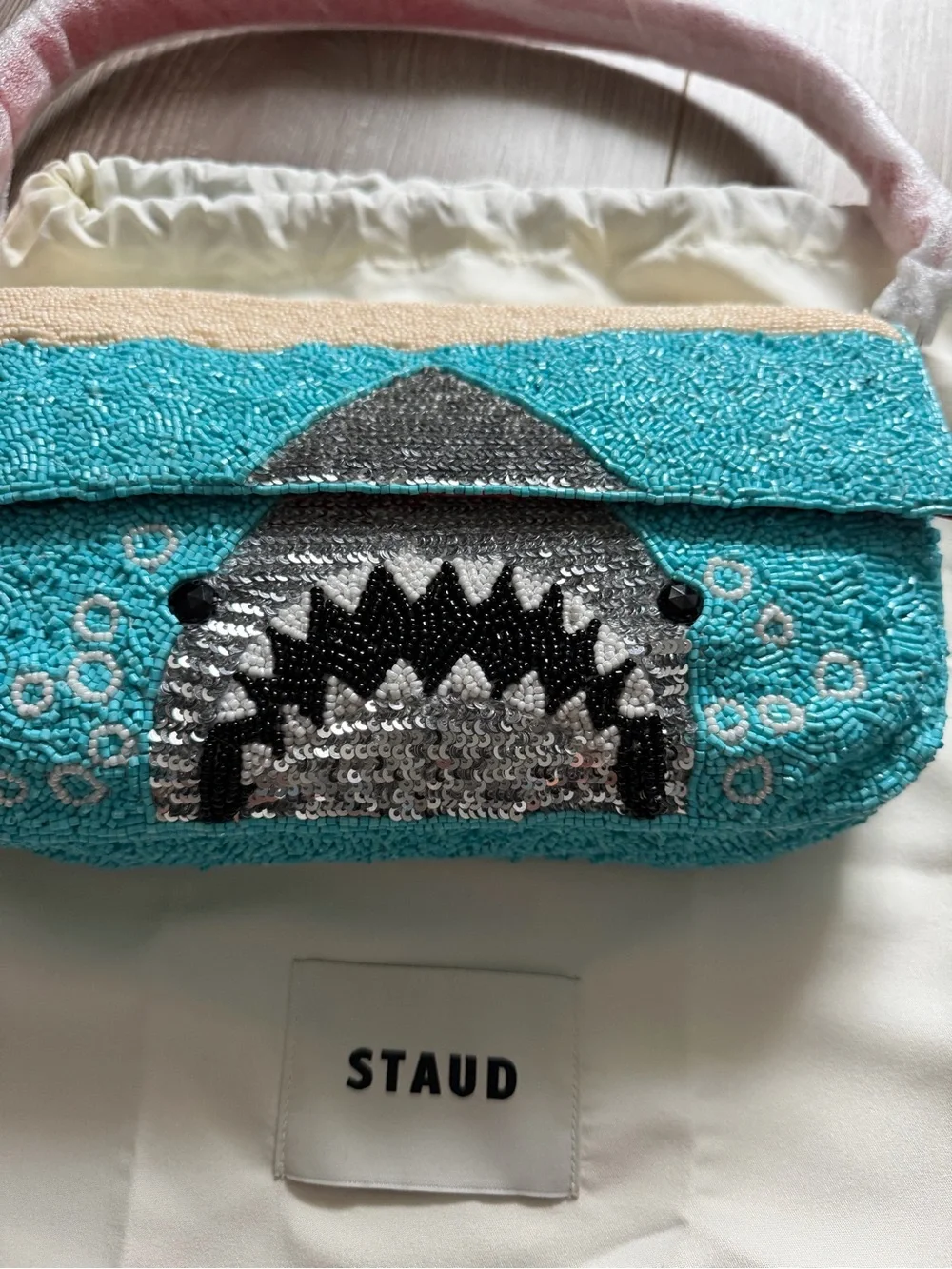 Staud Timmy Beaded Great White Shark Shoulder Bag TikTok famous sequins beach